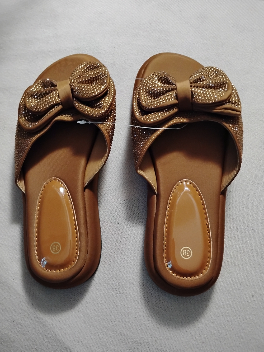 Women’s Bow Slide Sandals in Cognac